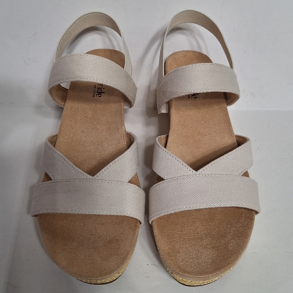 Life Stride NEW Soft System Danita Cream Platform Wedge Comfort Sandal Size 9